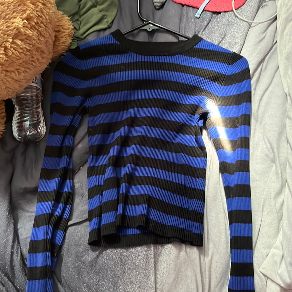 Long sleeve t-shirt